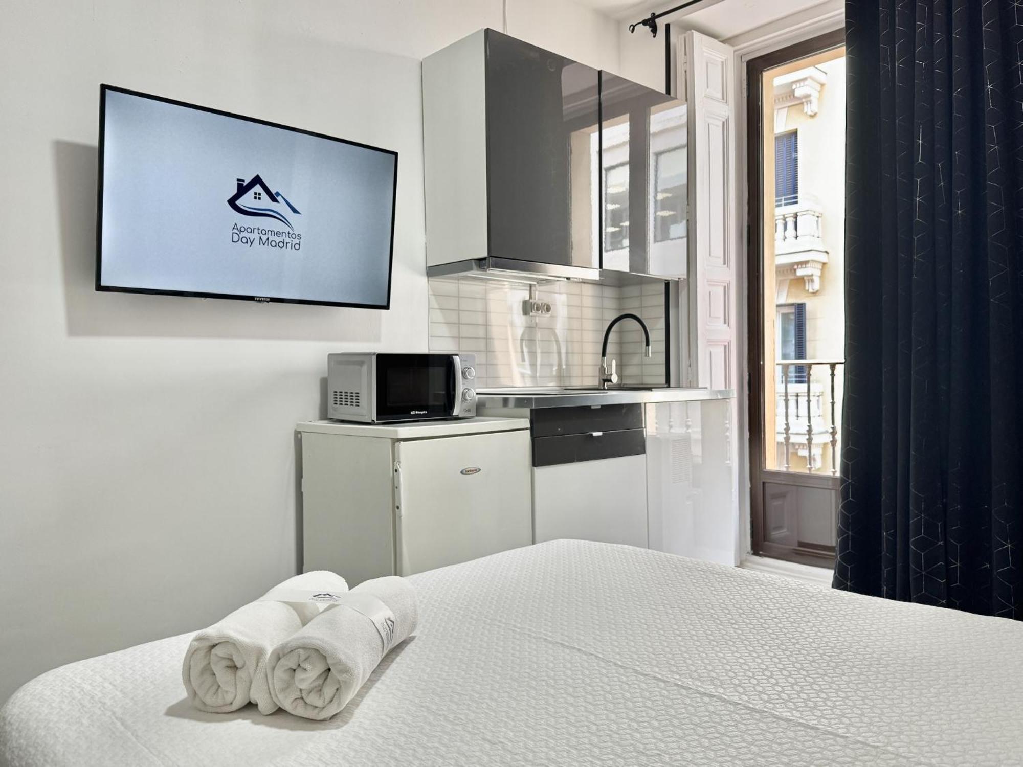 Apartamentos Day Madrid Gran Via I — Photos 3